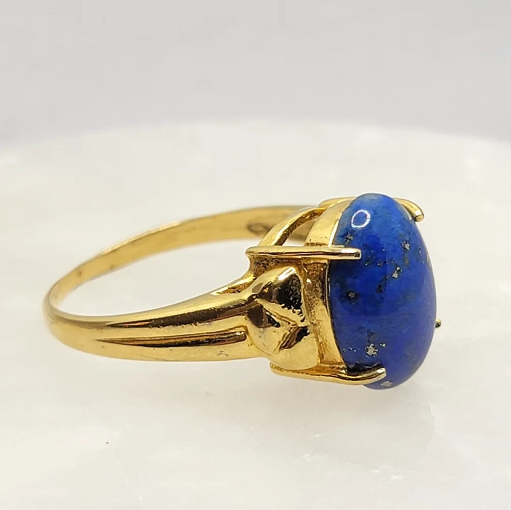 Vintage Lapis Gold Tone Cabochon Ring